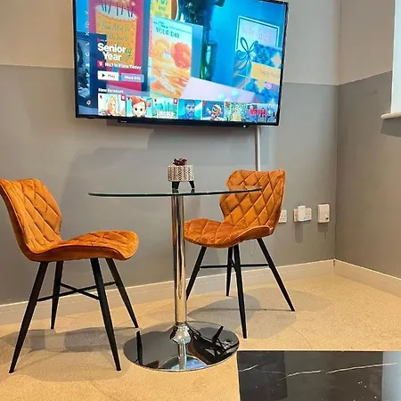 The Law House By The Opulence - Free Centre Parking *